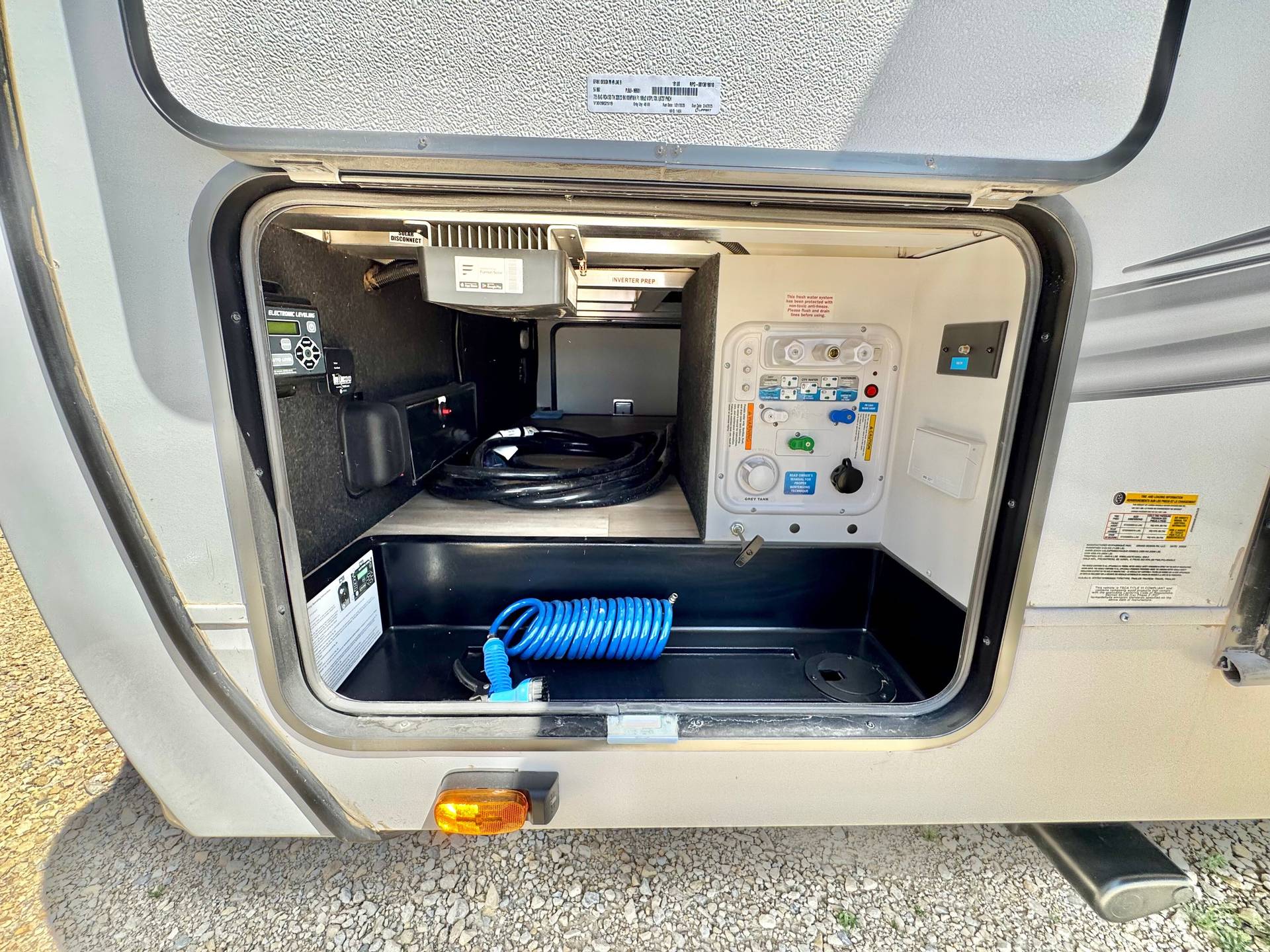 2025 Grand Design 2025 Grand Design Reflection - thumbnail 19