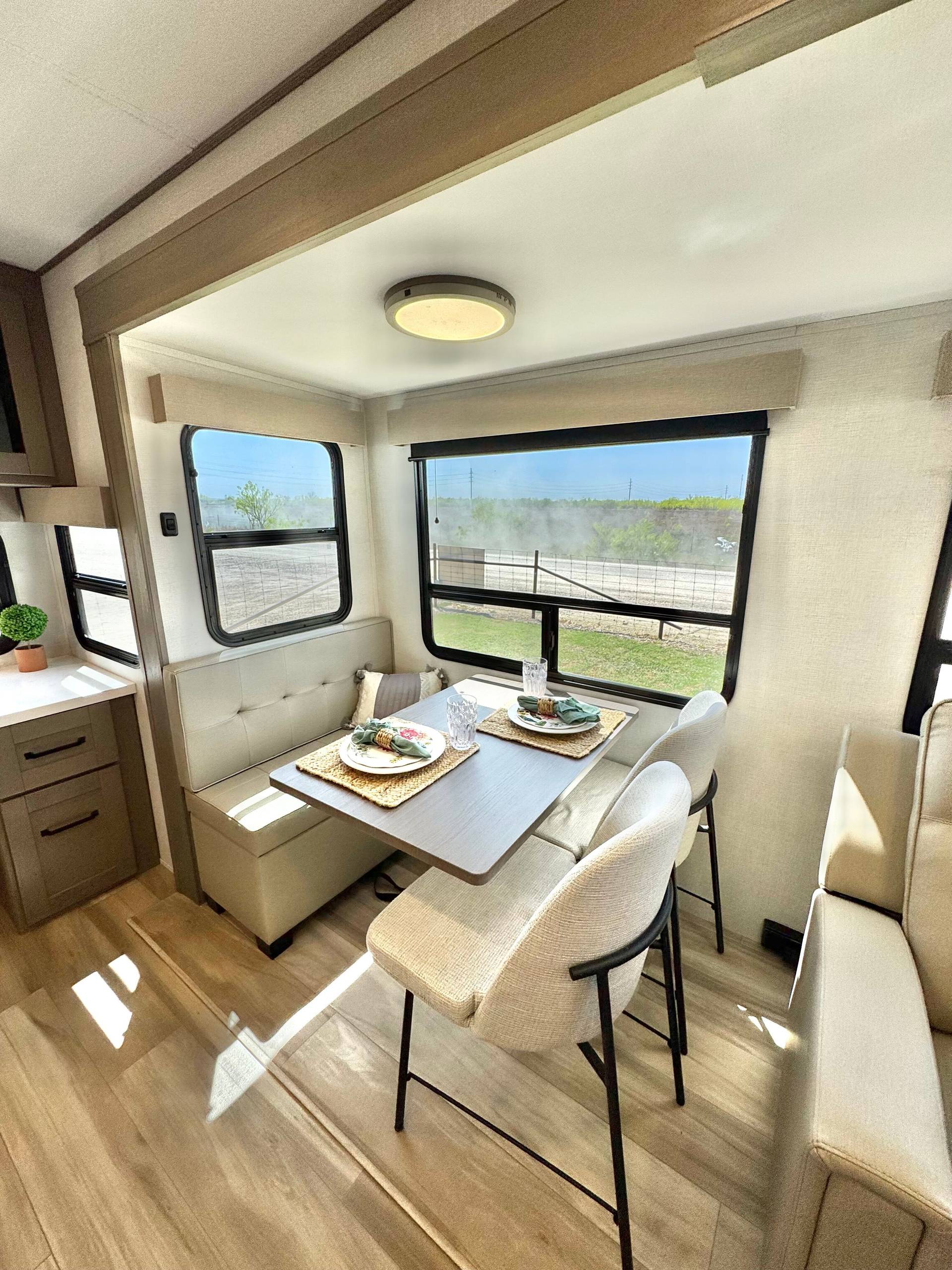 2025 Grand Design 2025 Grand Design Reflection - thumbnail 38