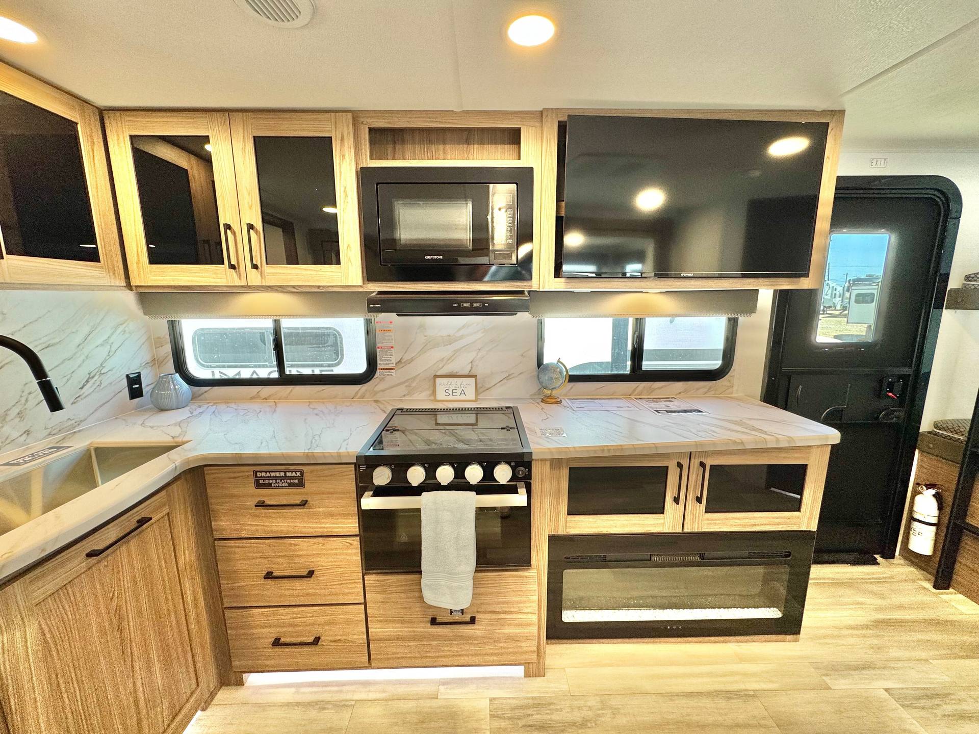 2025 Alliance RV 2025 Alliance RV Delta Ultra Lite - thumbnail 20