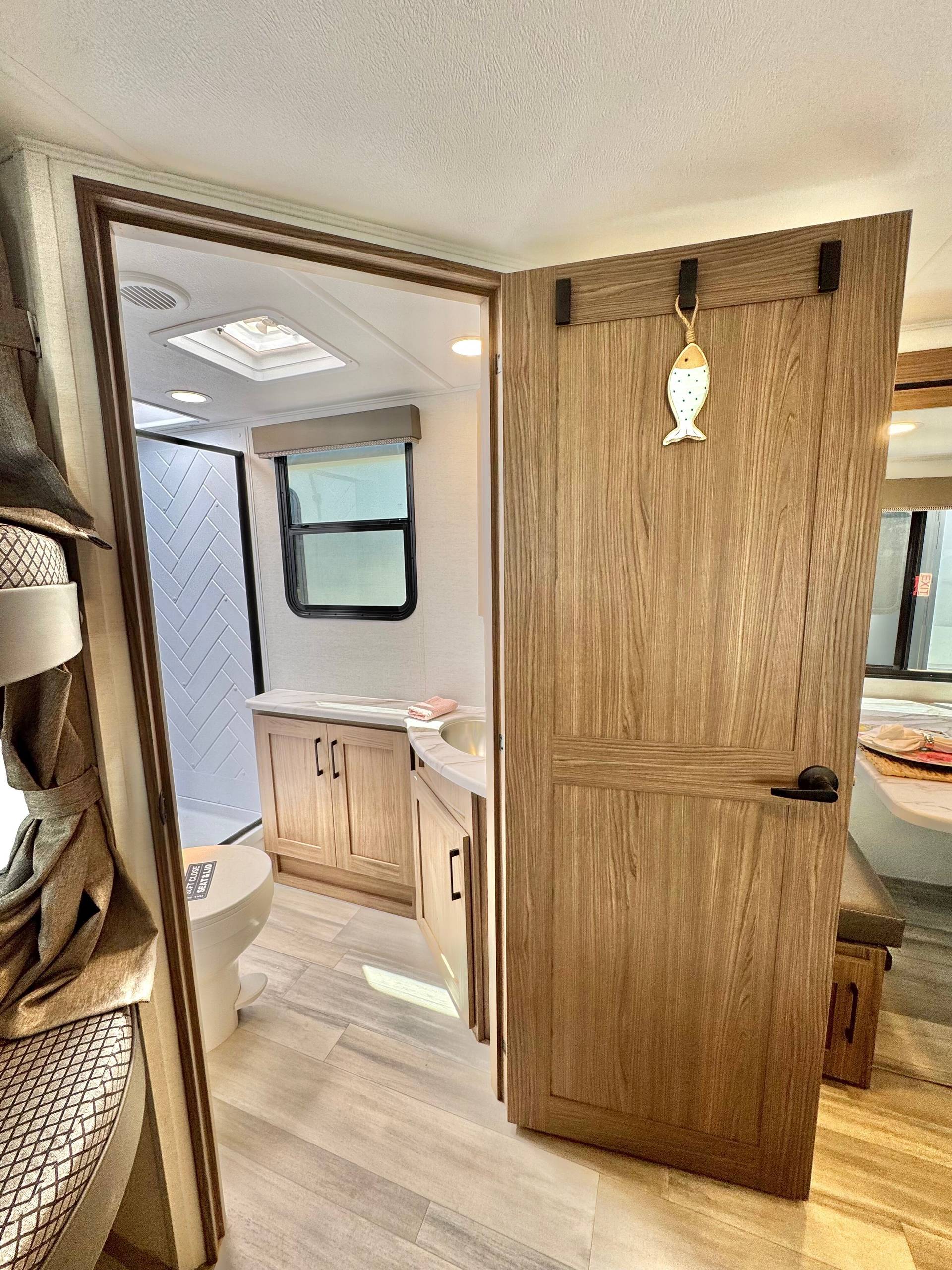 2025 Alliance RV 2025 Alliance RV Delta Ultra Lite - thumbnail 33