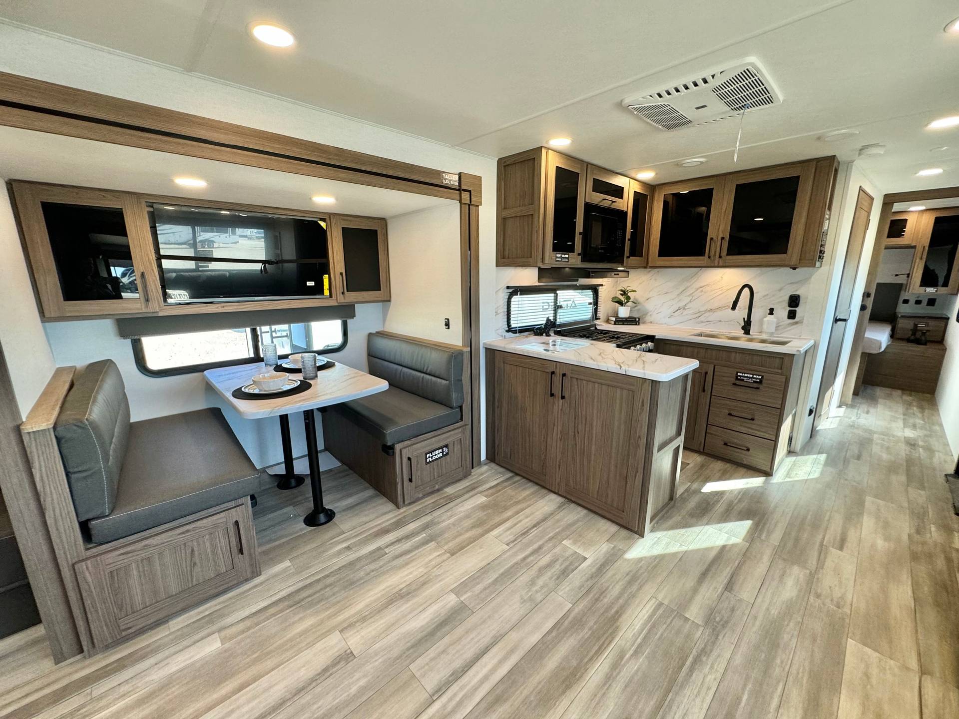 2025 Alliance RV 2025 Alliance RV Delta - thumbnail 16