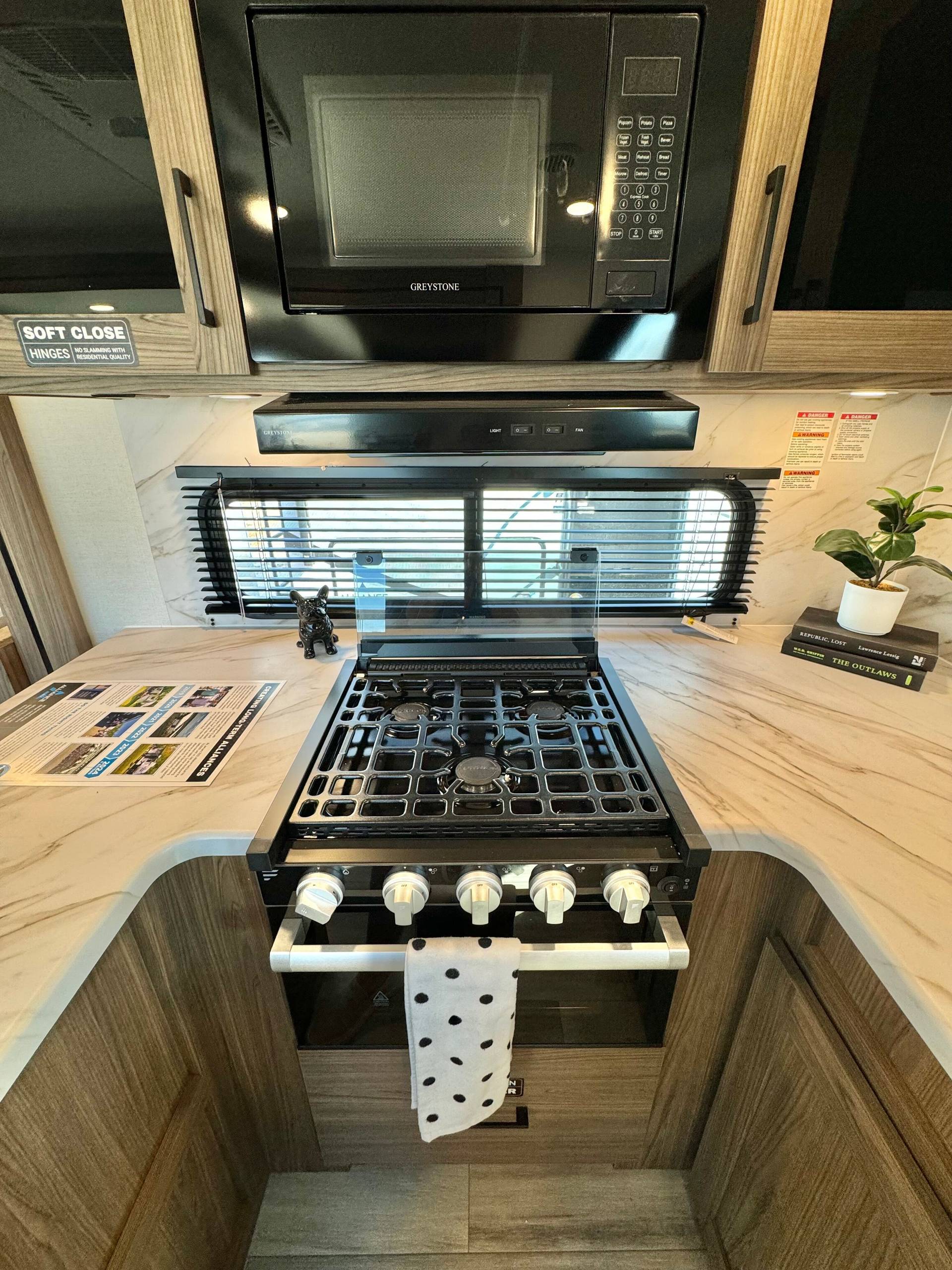 2025 Alliance RV 2025 Alliance RV Delta - thumbnail 20