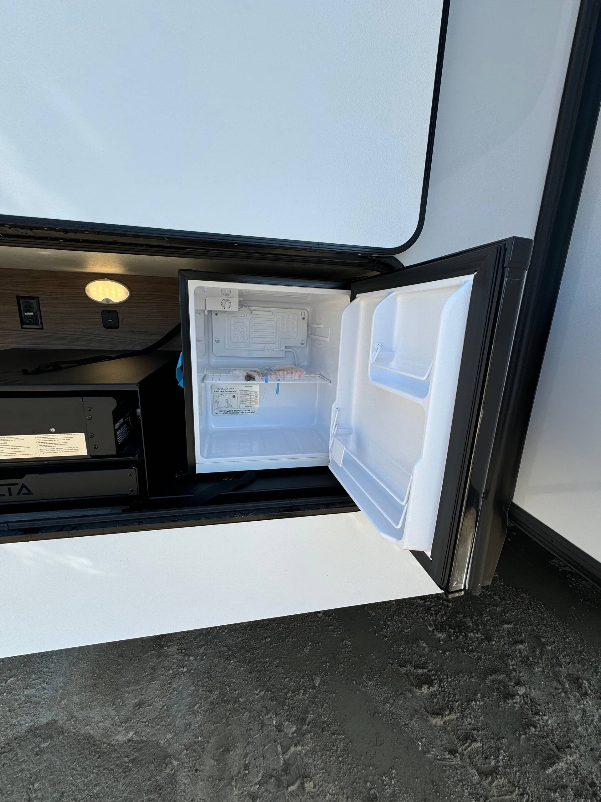 2025 Alliance RV 2025 Alliance RV Delta - thumbnail 10