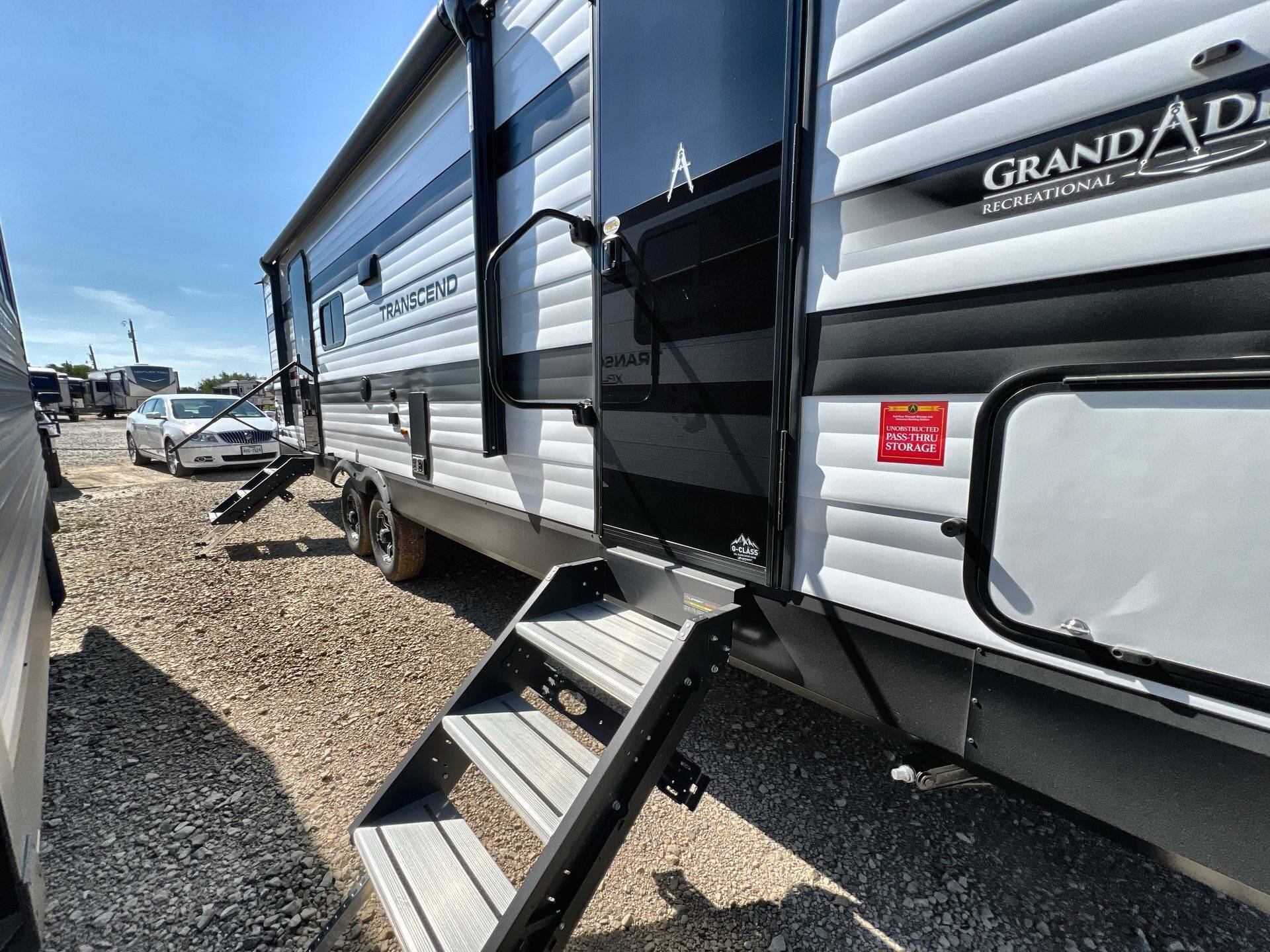 2026 Grand Design 2026 Grand Design Transcend - thumbnail 11