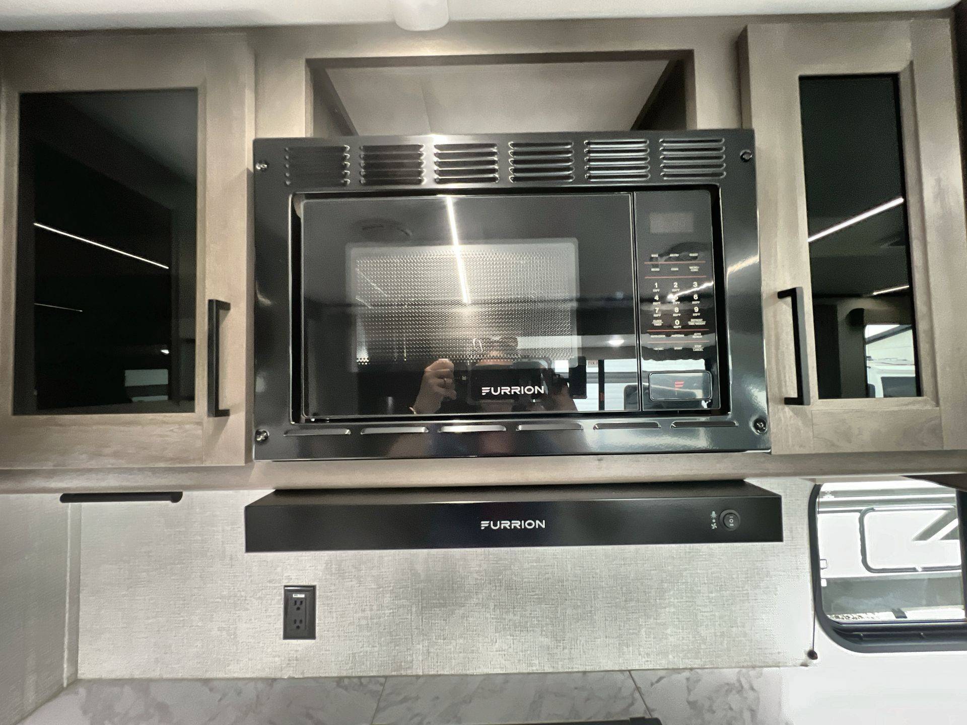 2026 Grand Design 2026 Grand Design Transcend - thumbnail 20