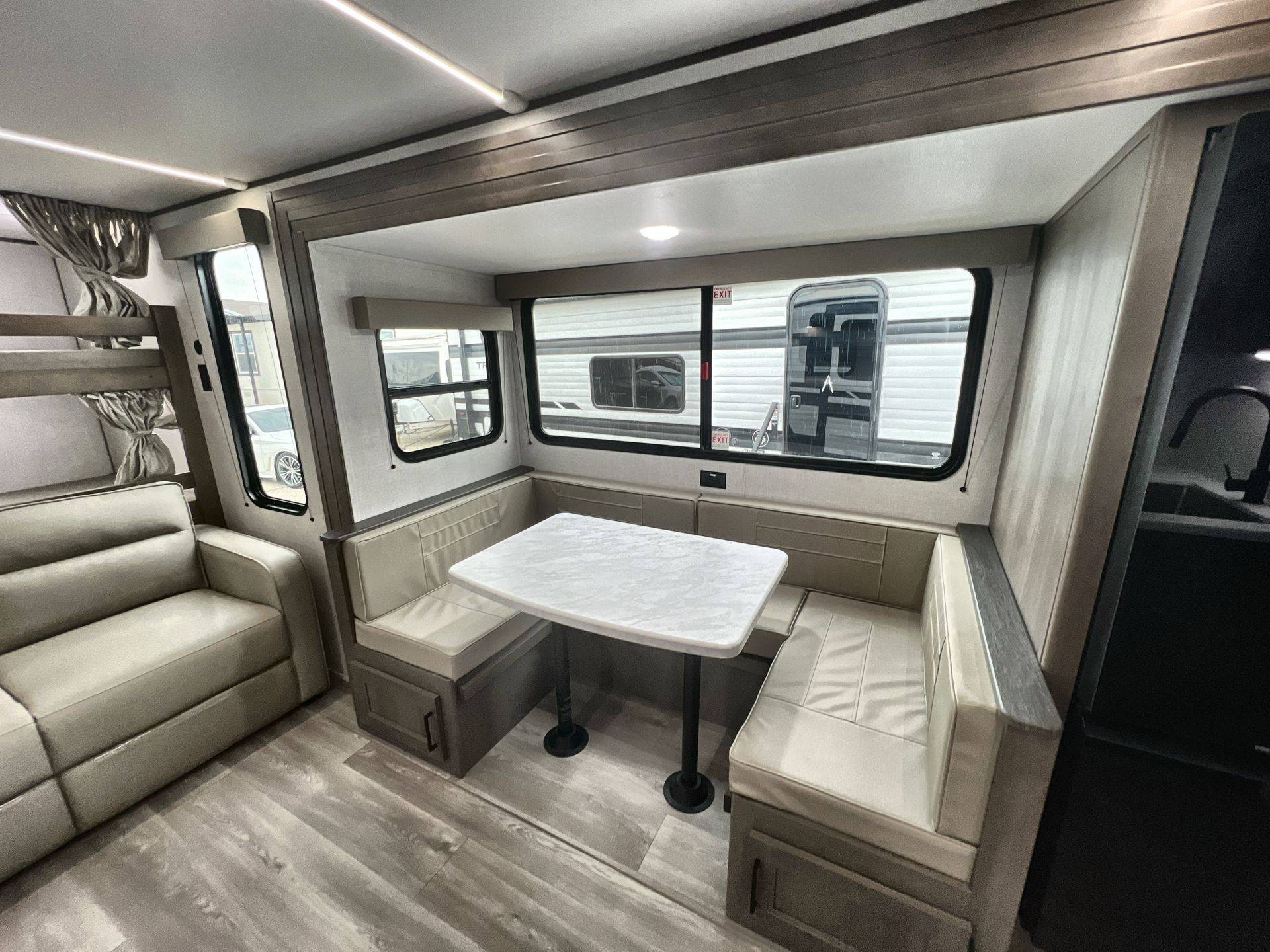 2026 Grand Design 2026 Grand Design Transcend - thumbnail 21