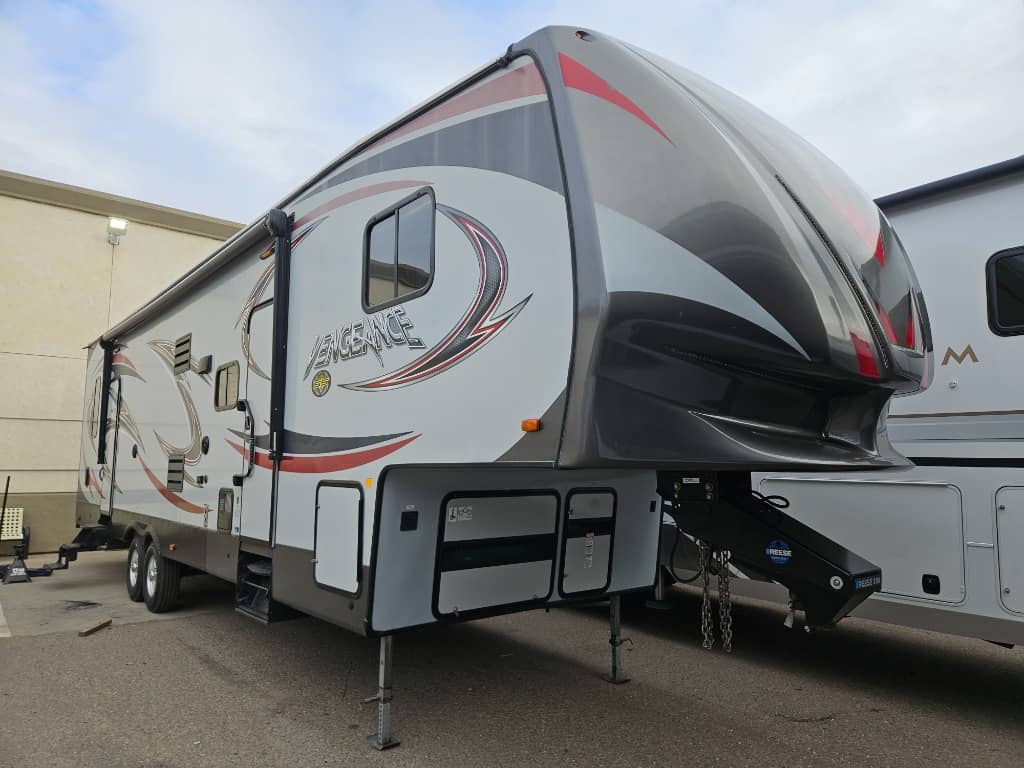 2017 Forest River 2017 Forest River Vengeance - thumbnail 1