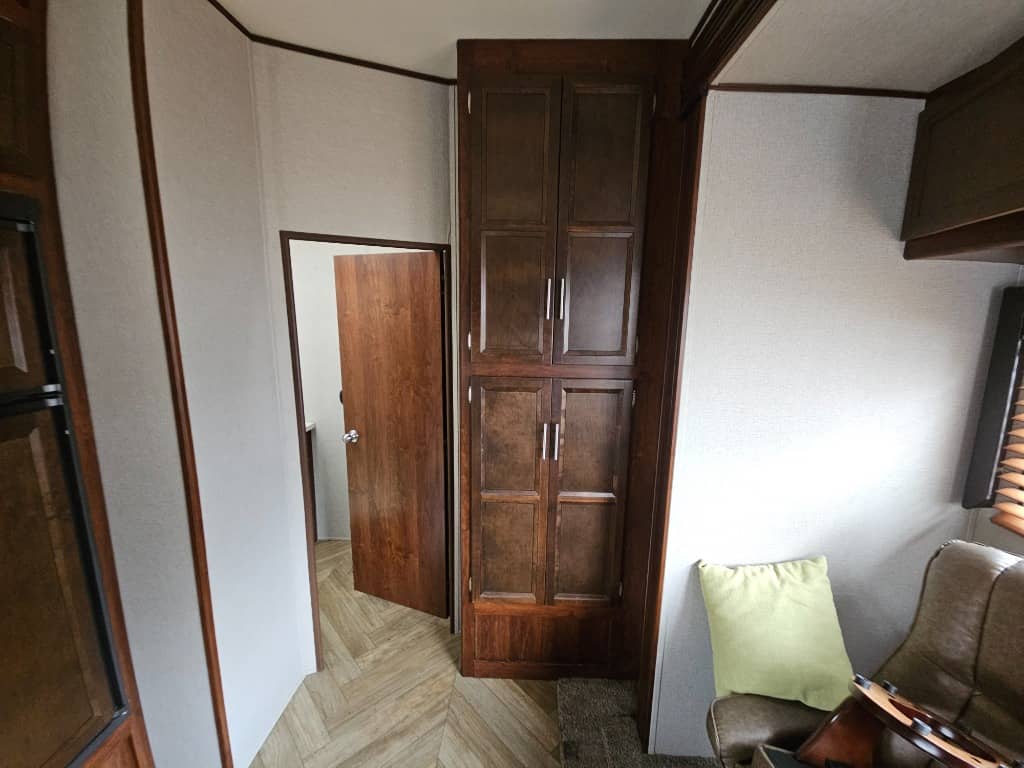 2017 Forest River 2017 Forest River Vengeance - thumbnail 12