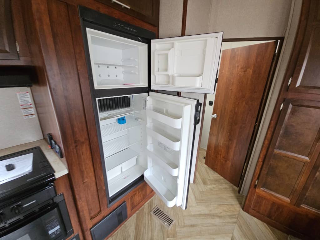 2017 Forest River 2017 Forest River Vengeance - thumbnail 15