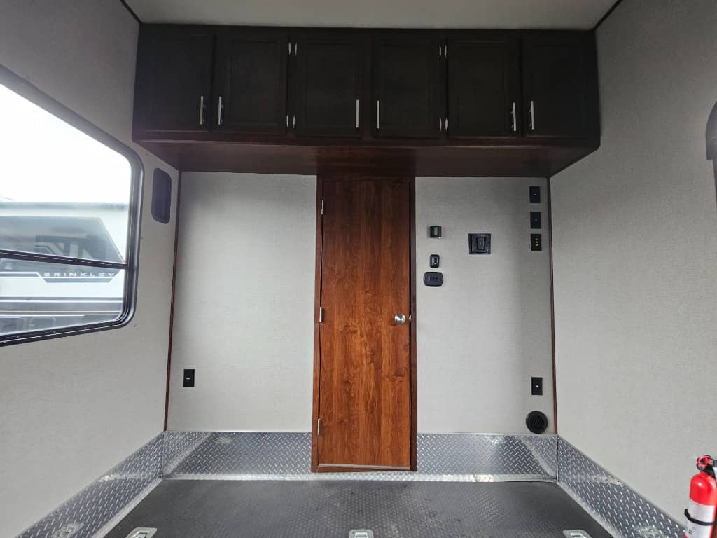 2017 Forest River 2017 Forest River Vengeance - thumbnail 33