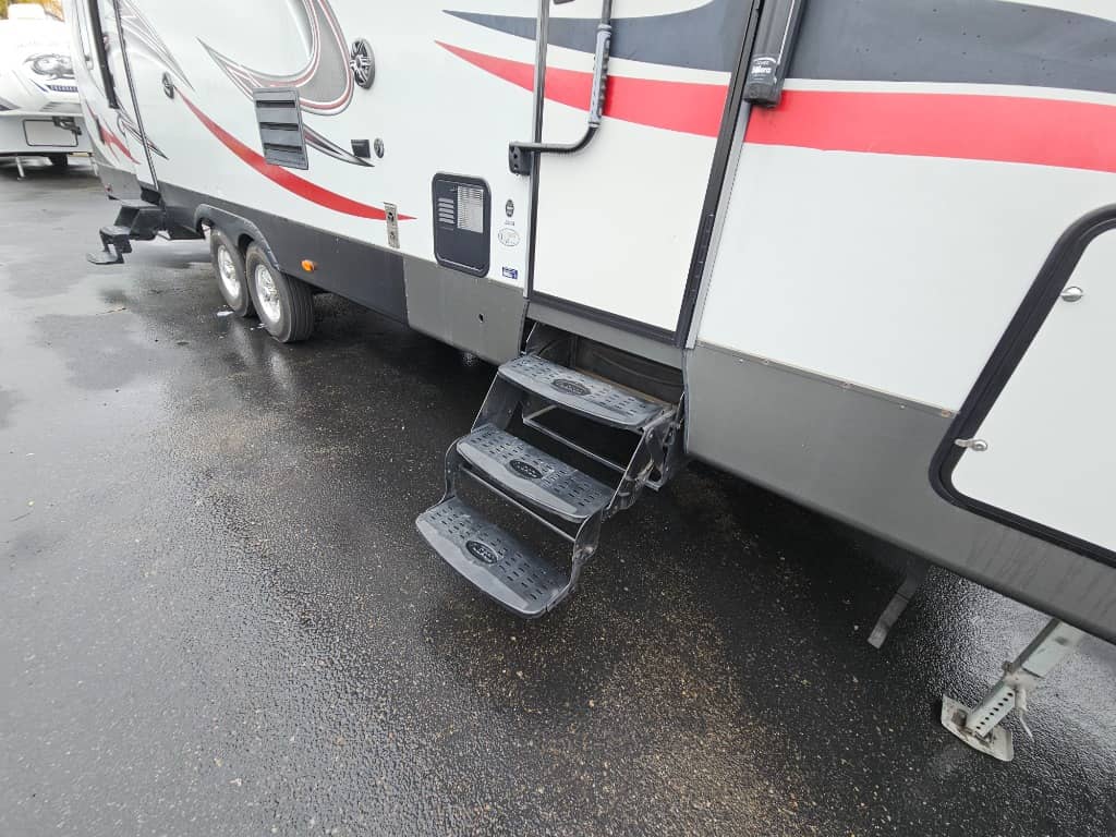 2017 Forest River 2017 Forest River Vengeance - thumbnail 49