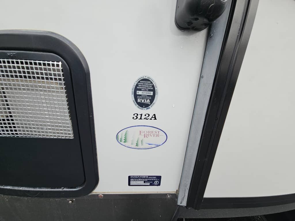 2017 Forest River 2017 Forest River Vengeance - thumbnail 50