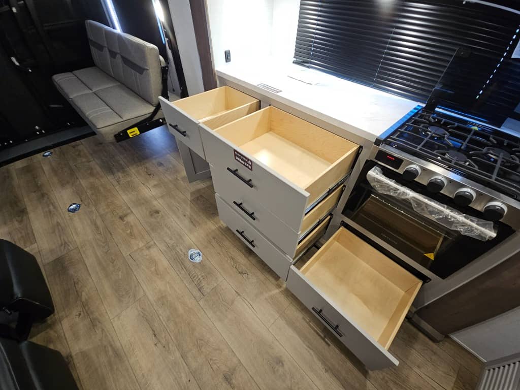 2026 Alliance RV 2026 Alliance RV Valor - thumbnail 22