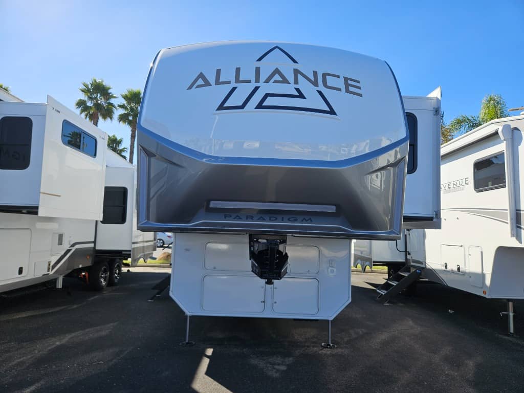 2026 Alliance RV 2026 Alliance RV Paradigm - thumbnail 7