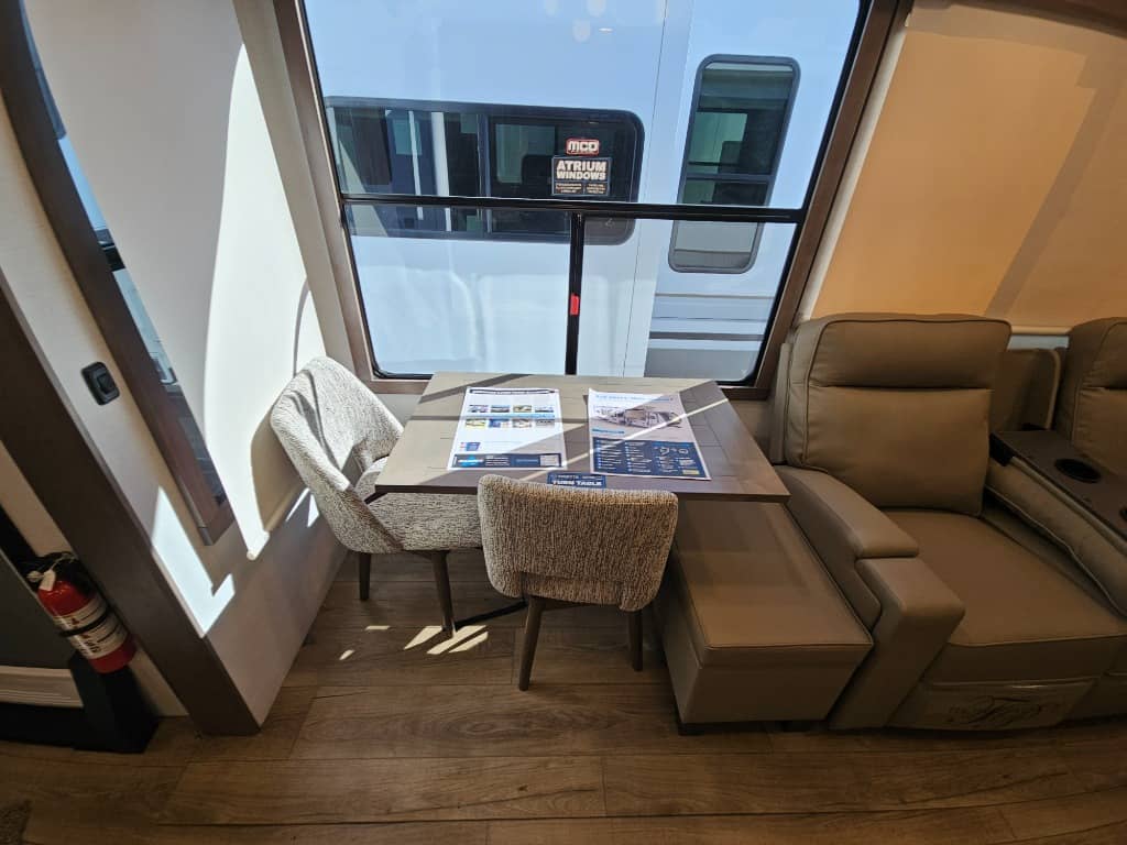 2026 Alliance RV 2026 Alliance RV Paradigm - thumbnail 11