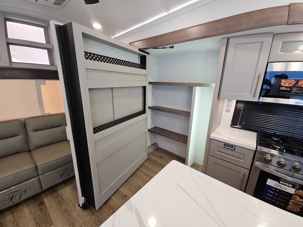 2026 Alliance RV 2026 Alliance RV Paradigm - thumbnail 22