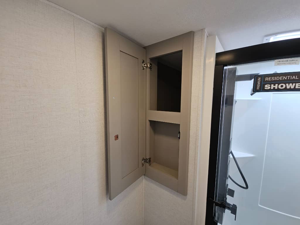 2026 Alliance RV 2026 Alliance RV Paradigm - thumbnail 34