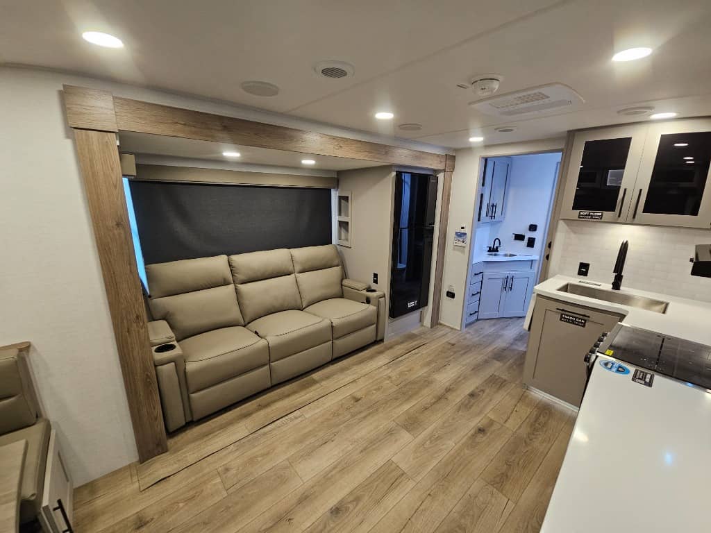 2026 Alliance RV 2026 Alliance RV Delta - thumbnail 8