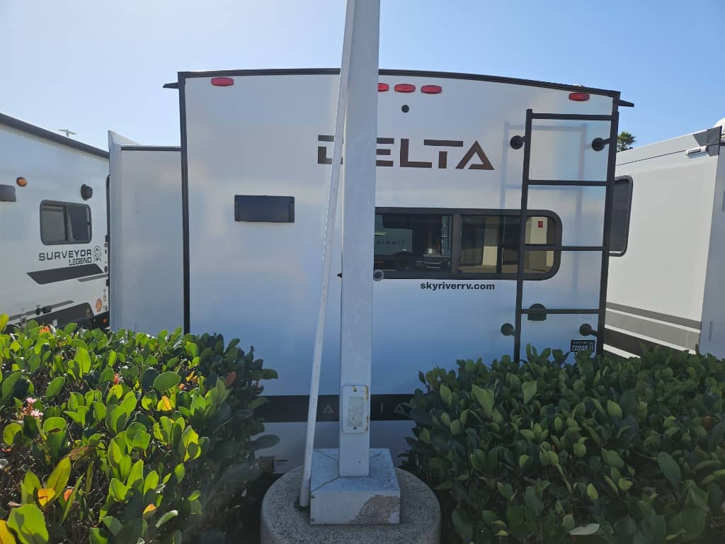 2026 Alliance RV 2026 Alliance RV Delta - thumbnail 4