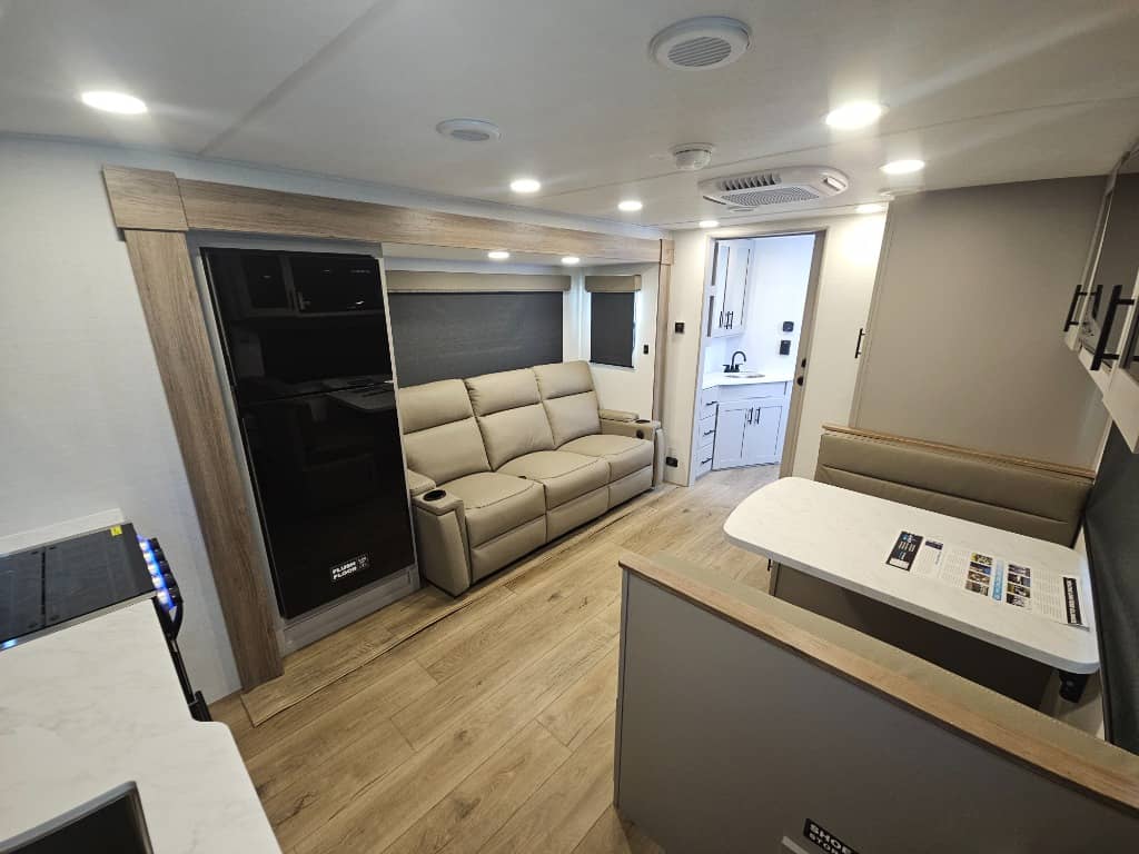 2026 Alliance RV 2026 Alliance RV Delta - thumbnail 8