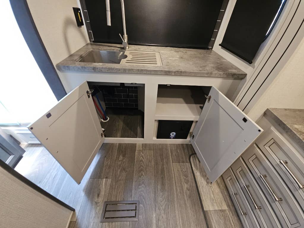 2024 Keystone RV 2024 Keystone RV Cougar Half-Ton - thumbnail 31