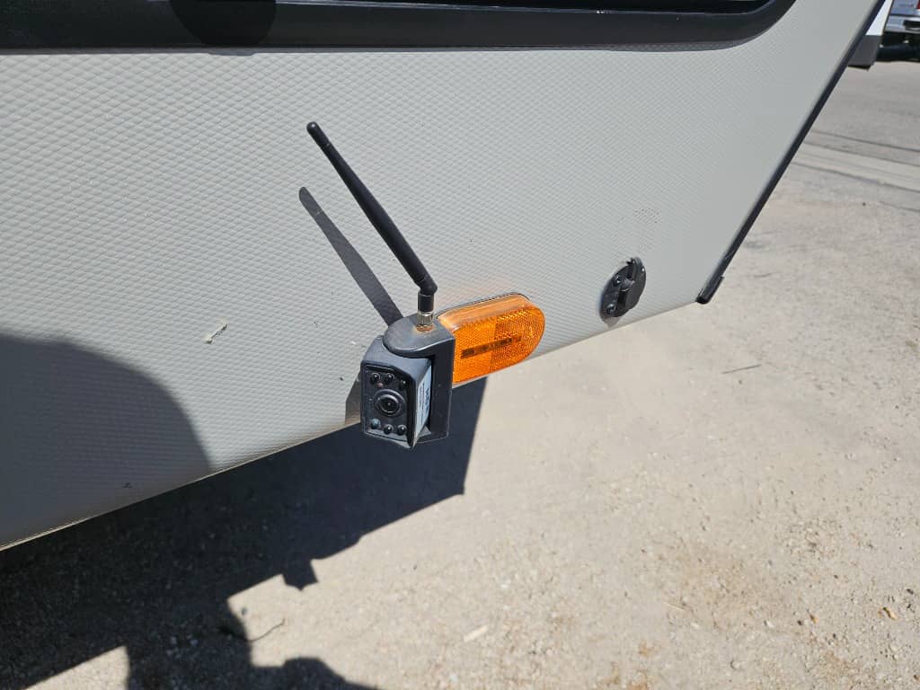 2024 Keystone RV 2024 Keystone RV Cougar Half-Ton - thumbnail 41