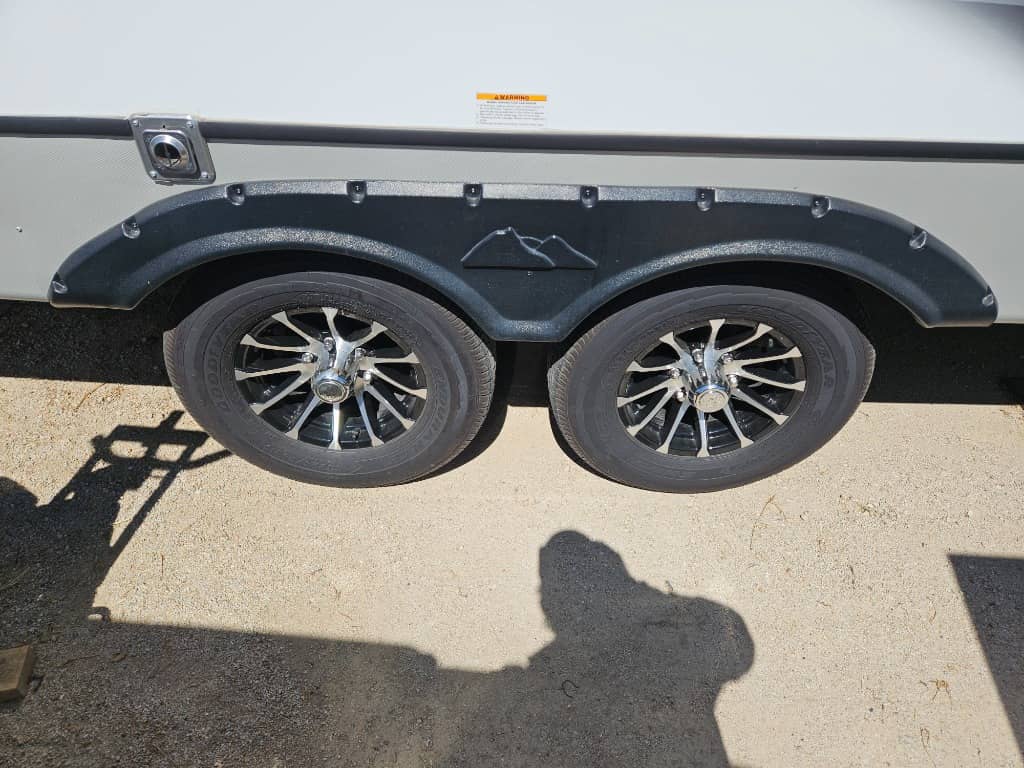 2024 Keystone RV 2024 Keystone RV Cougar Half-Ton - thumbnail 45