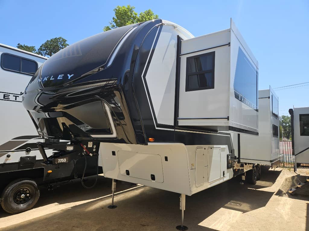 2026 Brinkley RV 2026 Brinkley RV Model Z - thumbnail 6