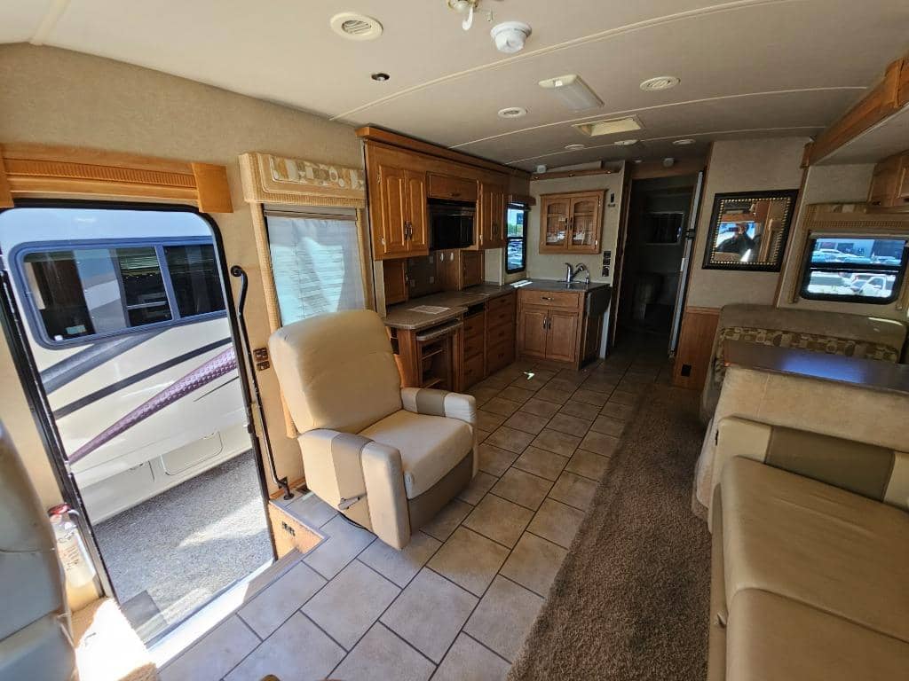 2007 Itasca 2007 Itasca Suncruiser - thumbnail 4