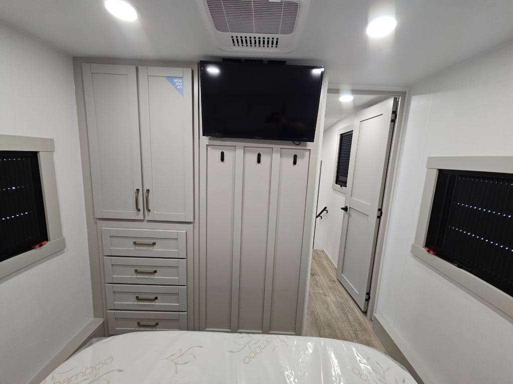 2026 Brinkley RV 2026 Brinkley RV Model Z - thumbnail 11