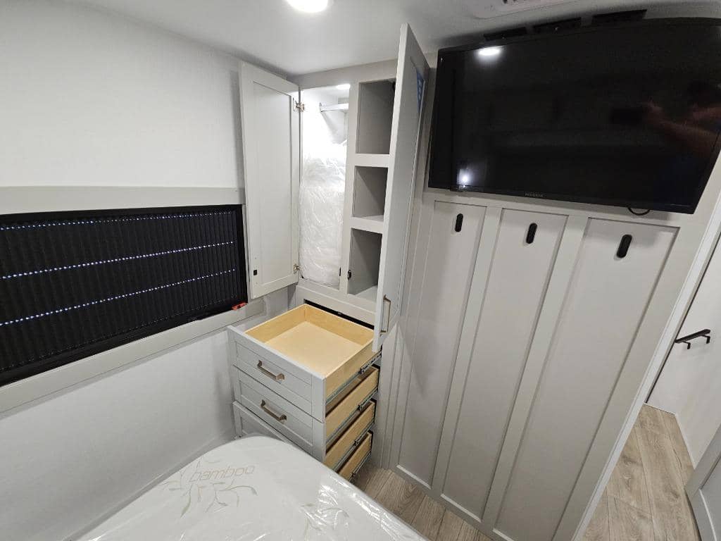 2026 Brinkley RV 2026 Brinkley RV Model Z - thumbnail 16