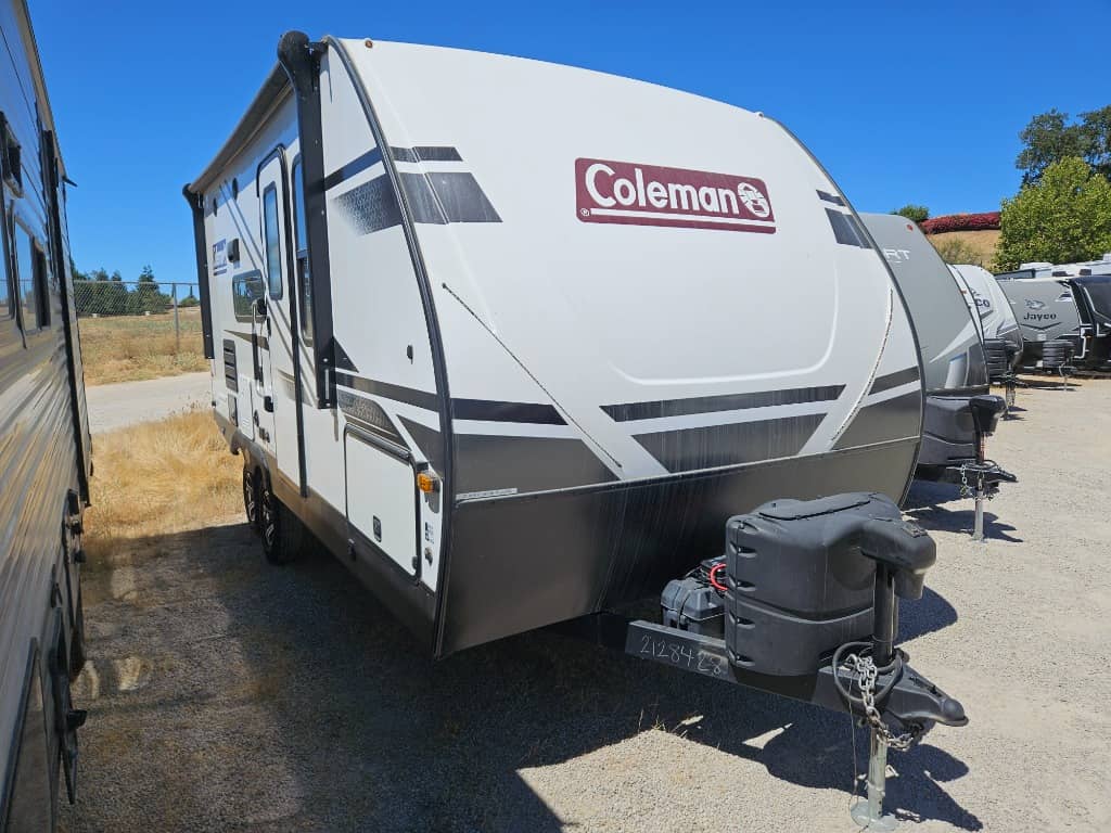 2023 Dutchmen 2023 Dutchmen Coleman Light - thumbnail 1