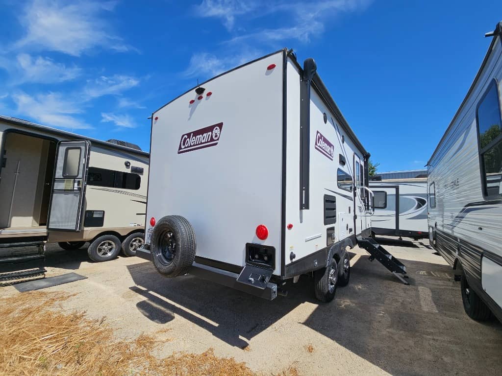 2023 Dutchmen 2023 Dutchmen Coleman Light - thumbnail 3