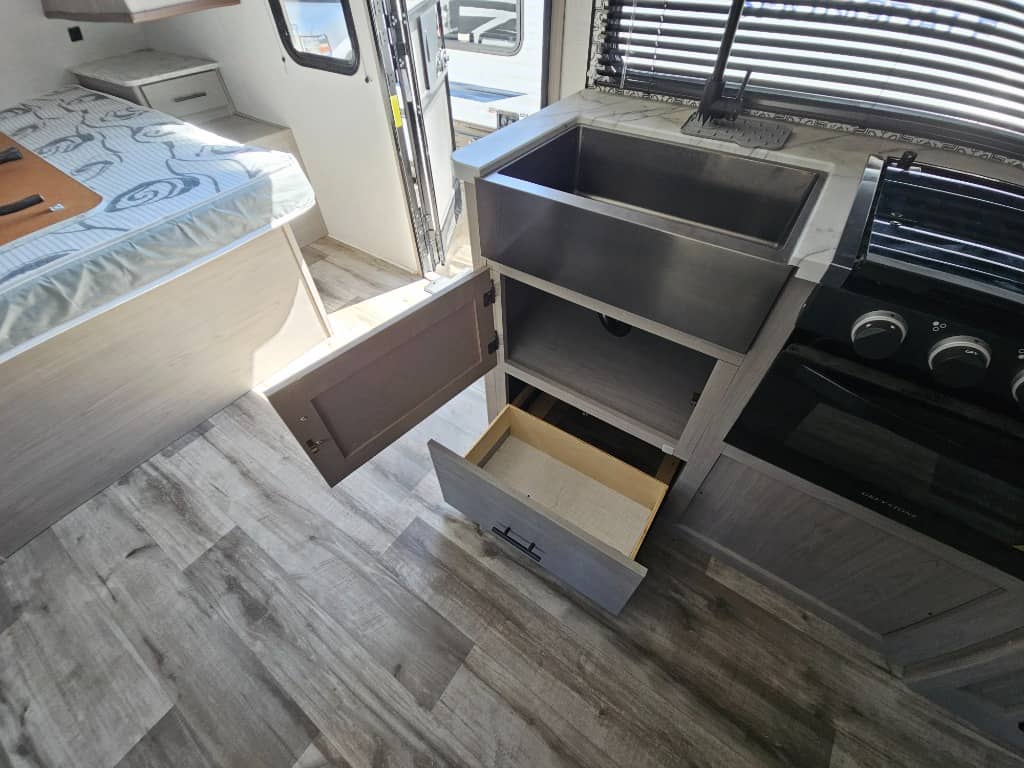 2023 Dutchmen 2023 Dutchmen Coleman Light - thumbnail 25