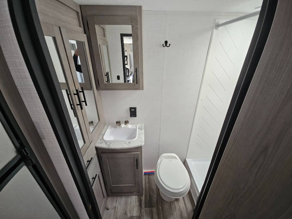 2023 Dutchmen 2023 Dutchmen Coleman Light - thumbnail 26