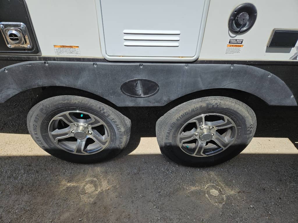 2023 Dutchmen 2023 Dutchmen Coleman Light - thumbnail 41