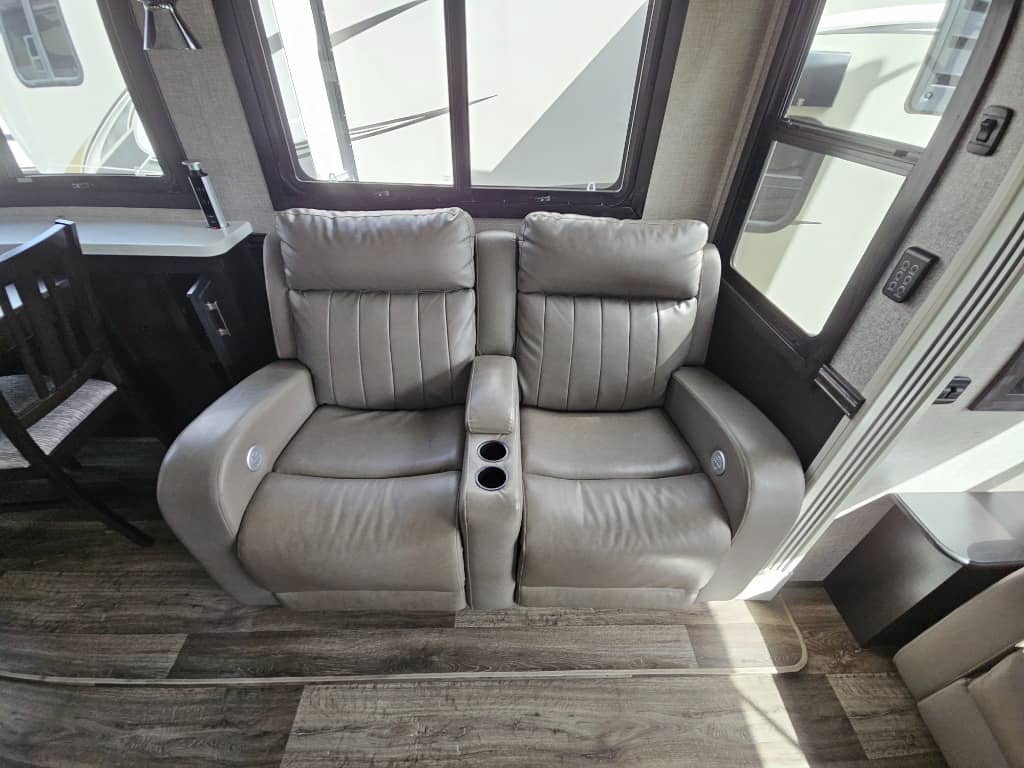 2022 Jayco 2022 Jayco Pinnacle - thumbnail 12