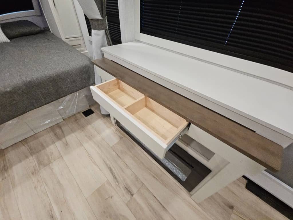 2026 Brinkley RV 2026 Brinkley RV Model I - thumbnail 17