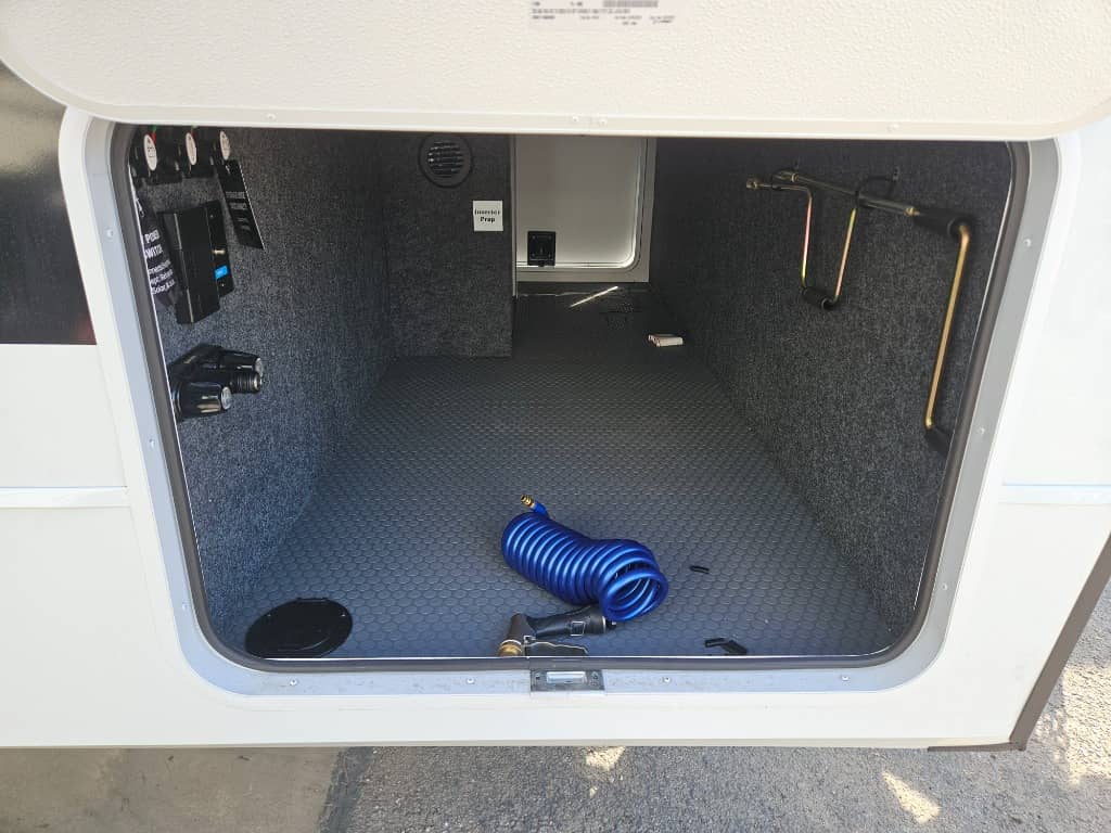 2026 Brinkley RV 2026 Brinkley RV Model I - thumbnail 40