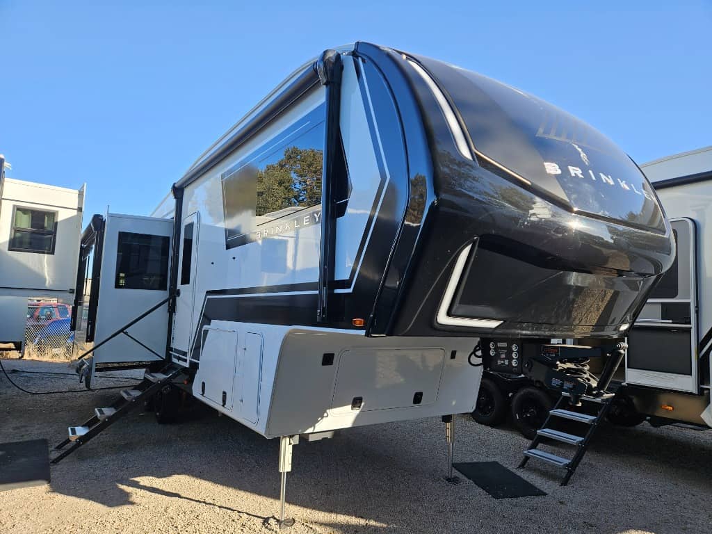 2026 Brinkley RV 2026 Brinkley RV Model Z - thumbnail 1