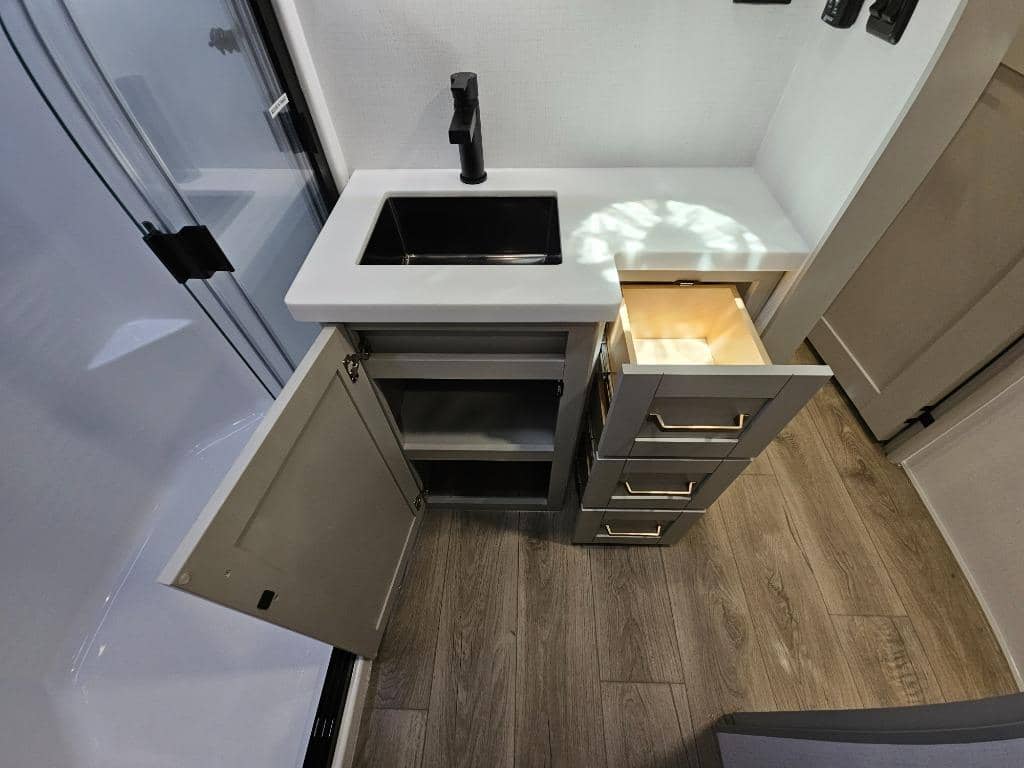 2026 Brinkley RV 2026 Brinkley RV Model Z - thumbnail 49