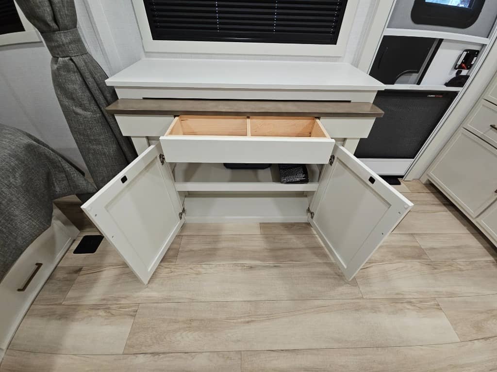 2026 Brinkley RV 2026 Brinkley RV Model I - thumbnail 11