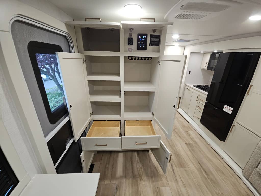 2026 Brinkley RV 2026 Brinkley RV Model I - thumbnail 14