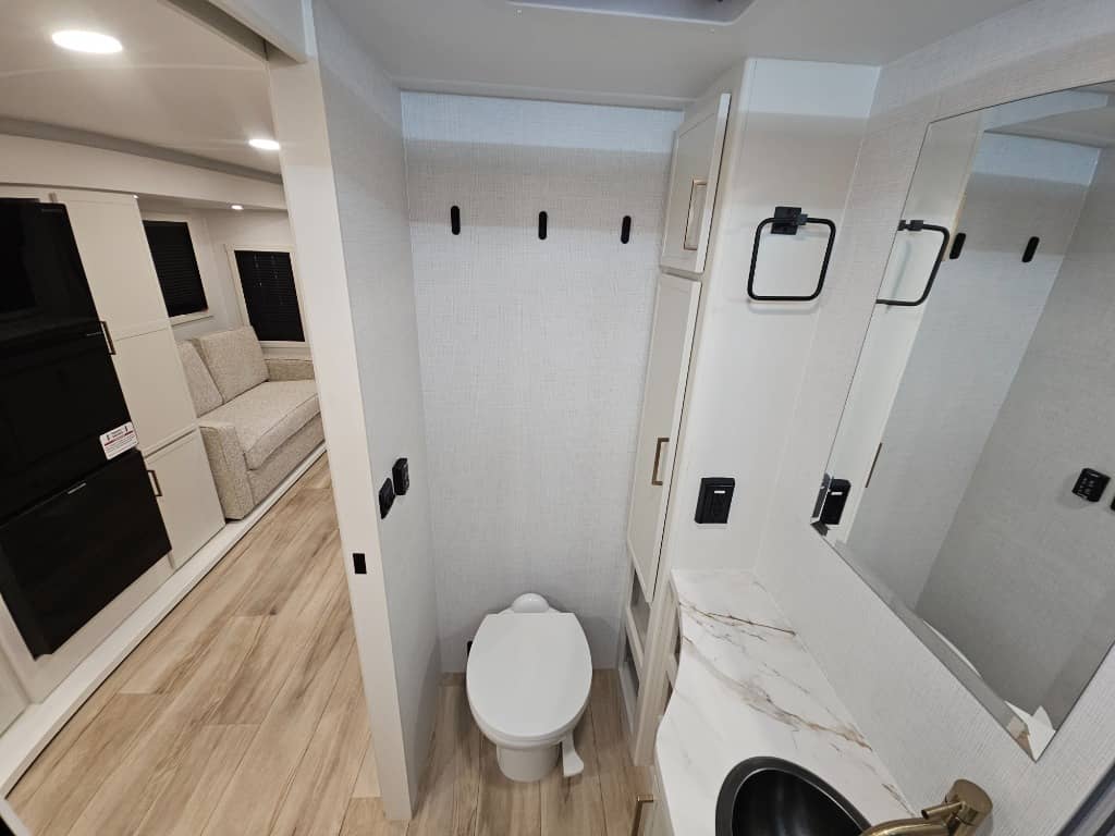 2026 Brinkley RV 2026 Brinkley RV Model I - thumbnail 34