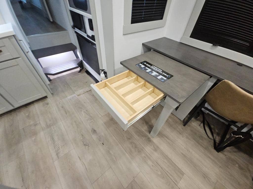 2026 Brinkley RV 2026 Brinkley RV Model Z - thumbnail 13