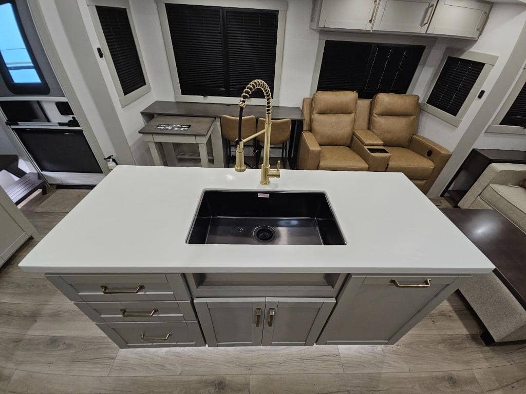 2026 Brinkley RV 2026 Brinkley RV Model Z - thumbnail 36