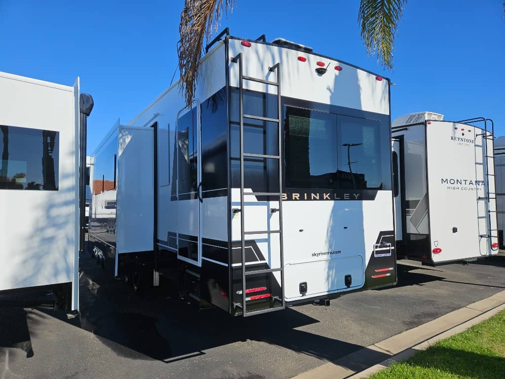 2026 Brinkley RV 2026 Brinkley RV Model Z - thumbnail 5