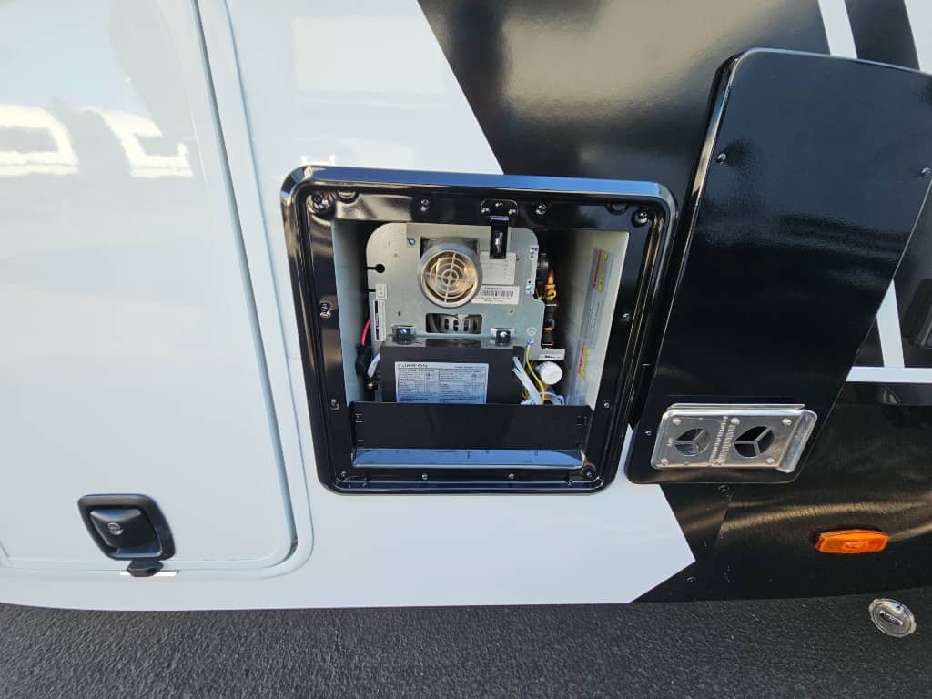 2026 Brinkley RV 2026 Brinkley RV Model Z - thumbnail 24