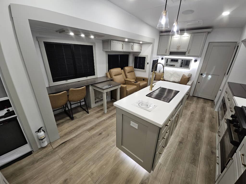 2026 Brinkley RV 2026 Brinkley RV Model Z - thumbnail 30