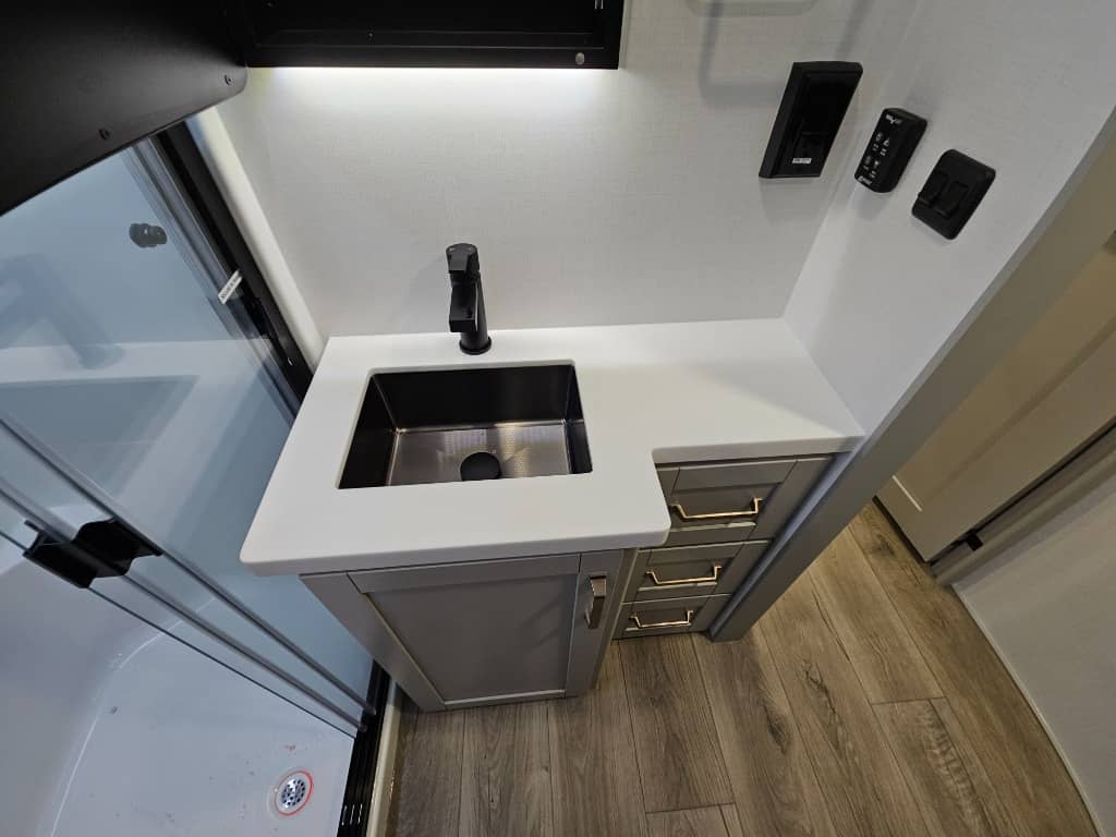 2026 Brinkley RV 2026 Brinkley RV Model Z - thumbnail 65